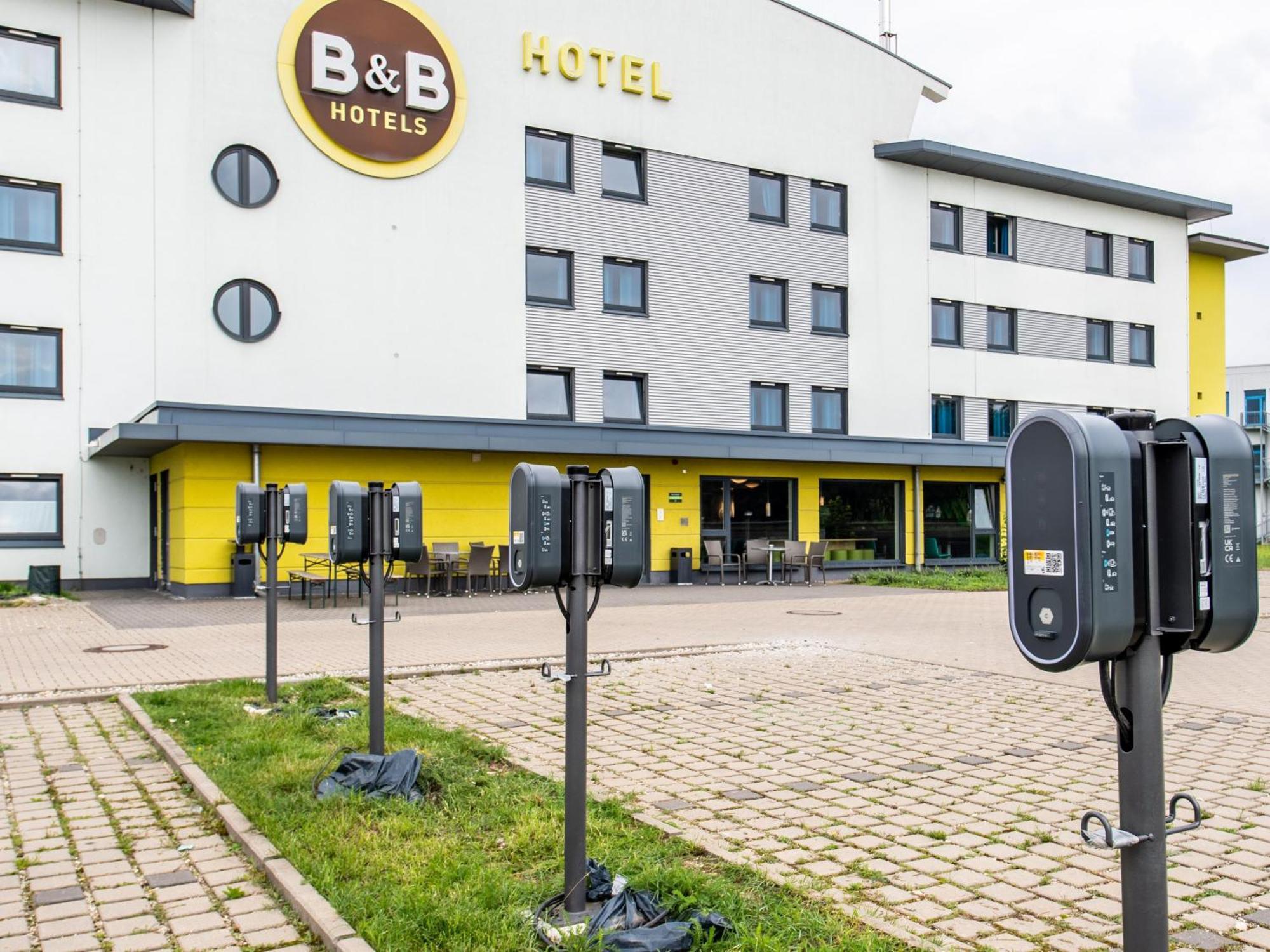 B&B Hotel Erlangen-Sued Екстер'єр фото