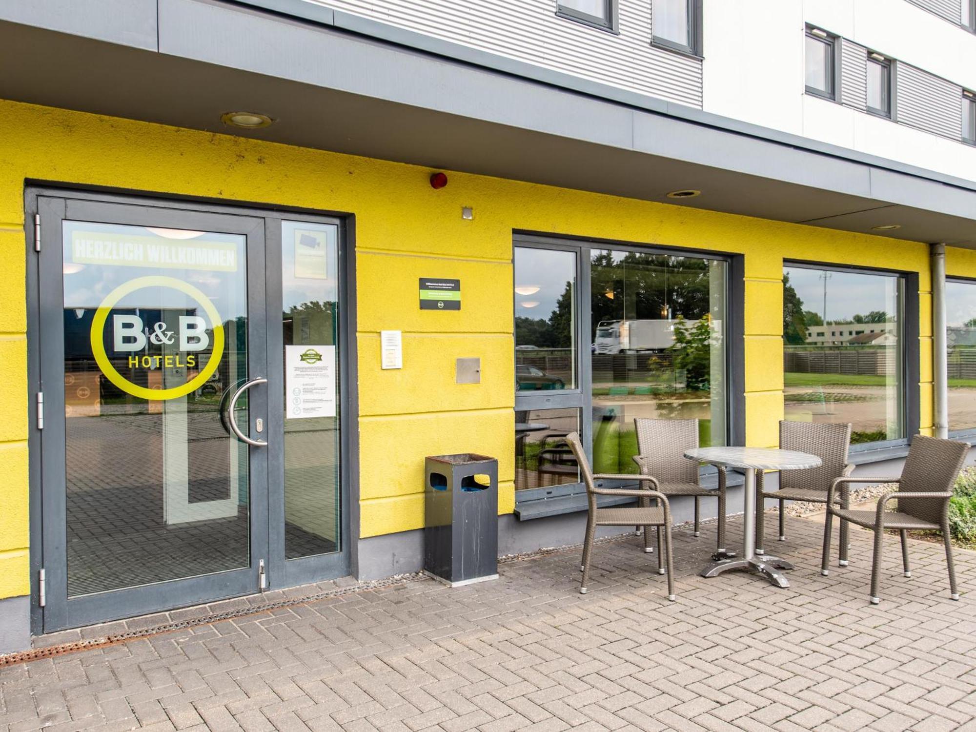 B&B Hotel Erlangen-Sued Екстер'єр фото