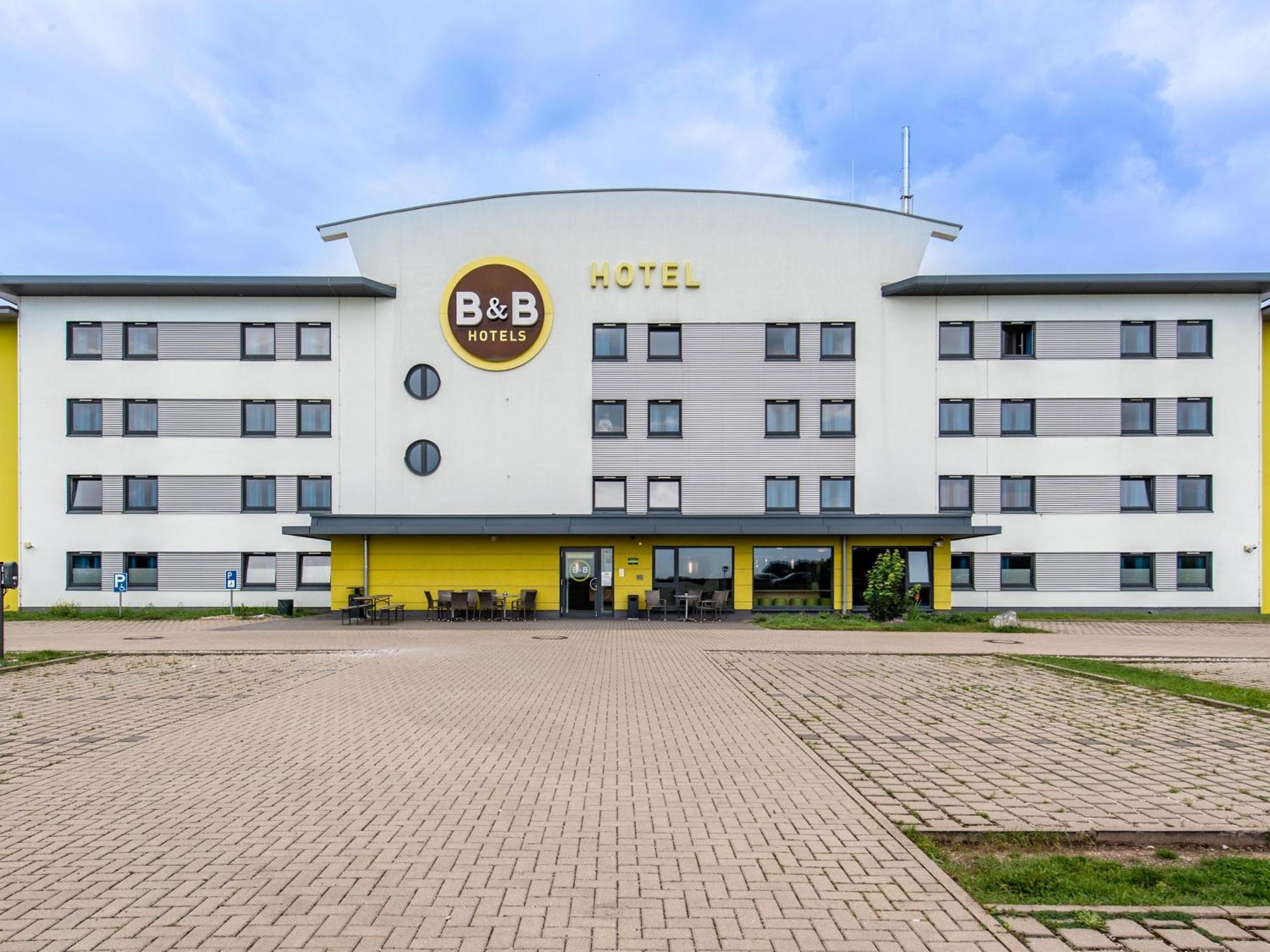 B&B Hotel Erlangen-Sued Екстер'єр фото